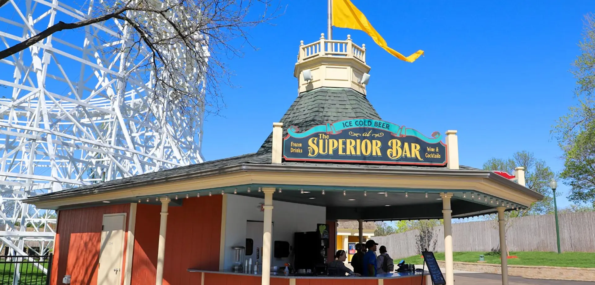 Superior Bar